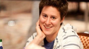 Покеристка Ванесса Селбст работает в международном хедж-фонде